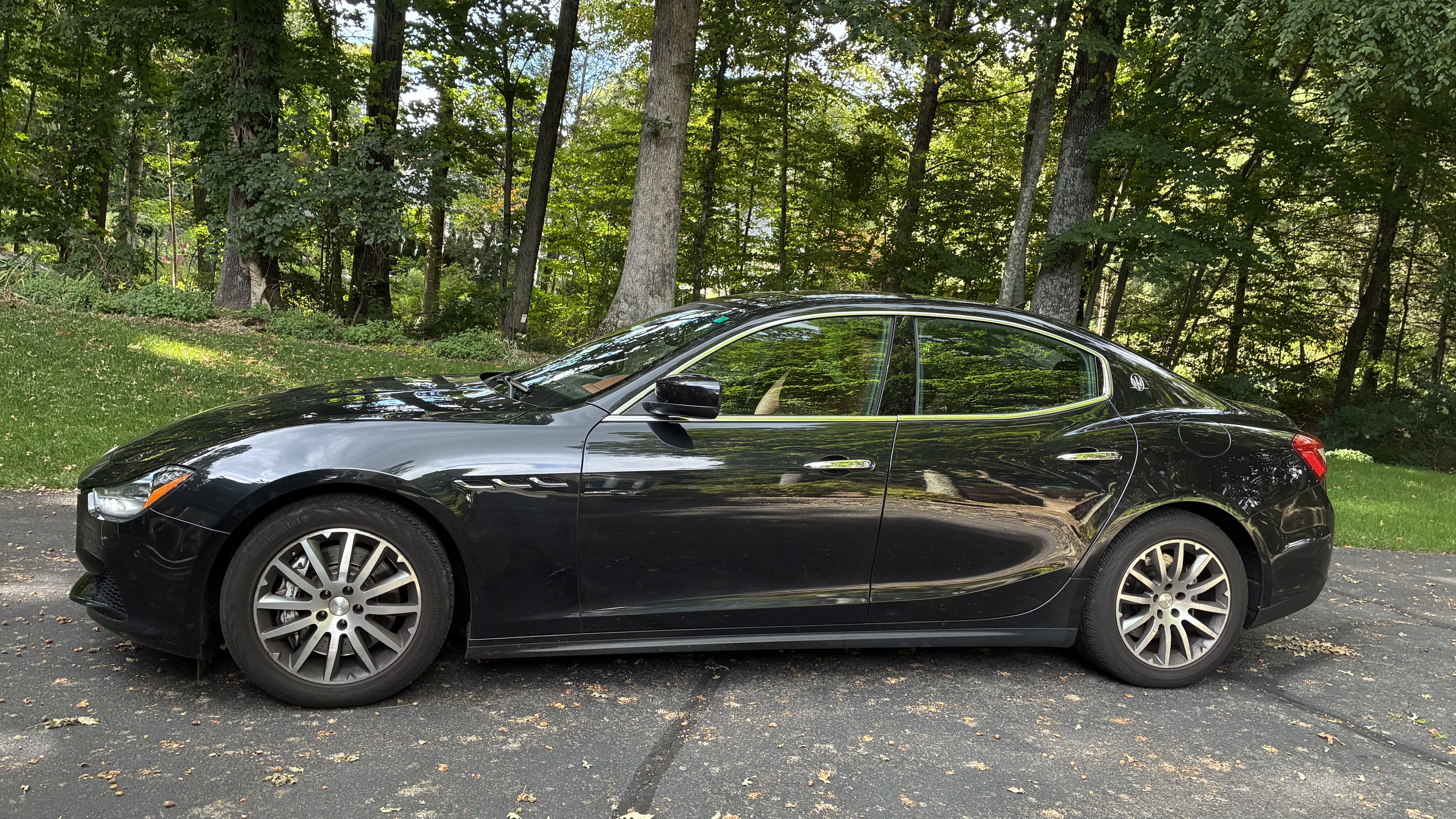 Used 2014 Maserati Ghibli S Q4 AWD/4WD image 1