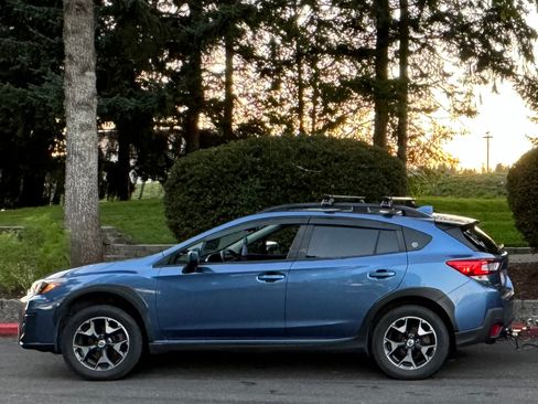 Used 2018 Subaru Crosstrek 2.0i Premium image 4