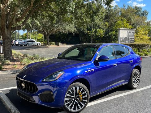 Used 2023 Maserati Grecale Modena AWD/4WD image 9