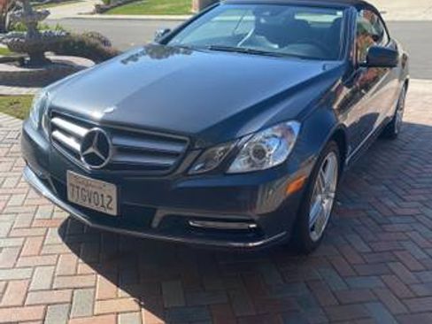 Used 2012 Mercedes-Benz E 350 Cabriolet image 2