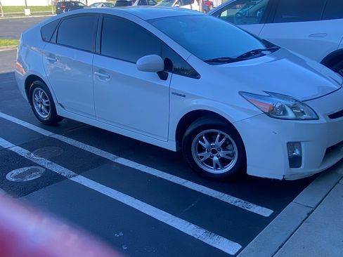 Used 2010 Toyota Prius Two image 1