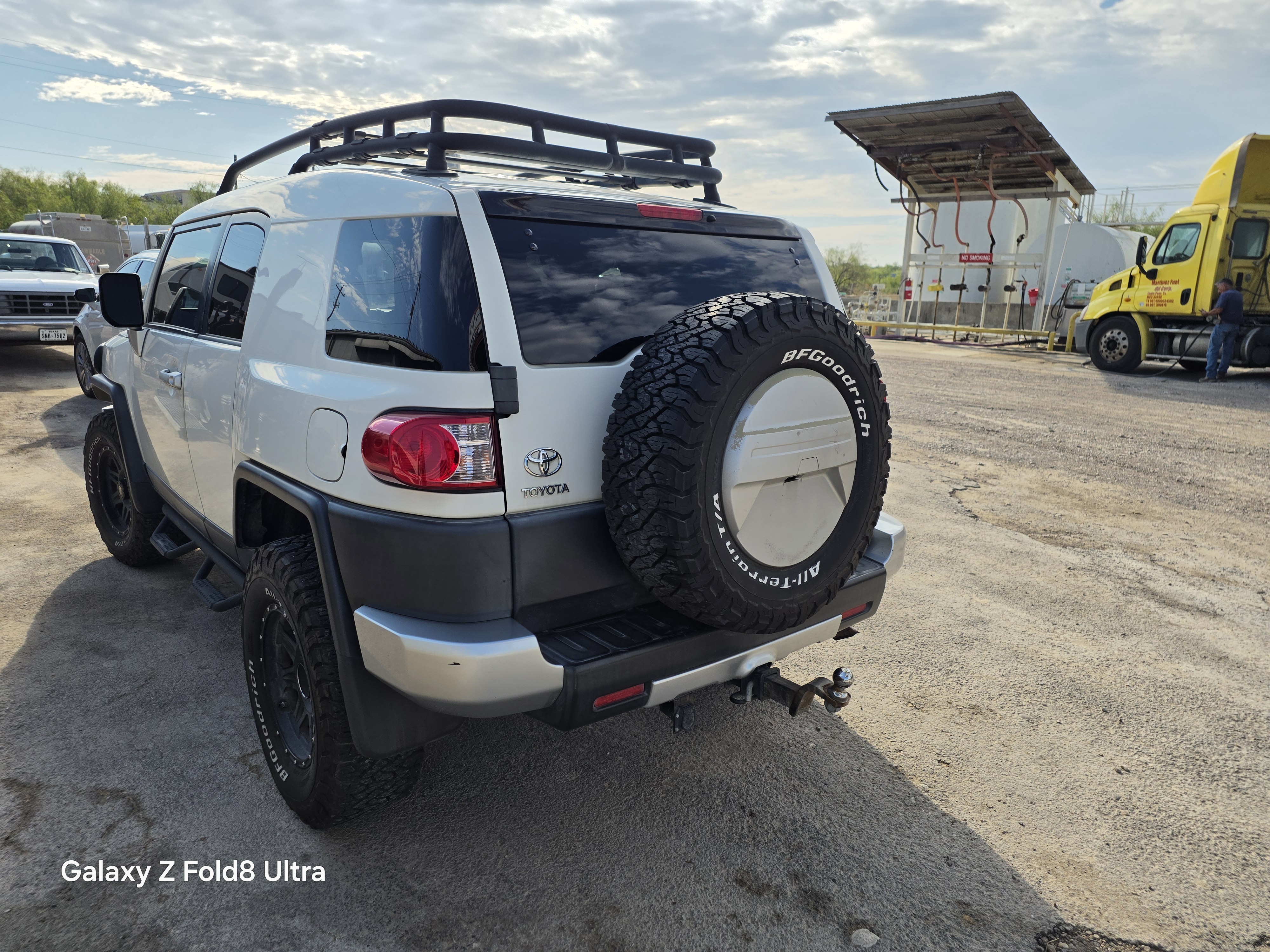 Used 2010 Toyota FJ Cruiser 2WD w/ Convenience Pkg image 5