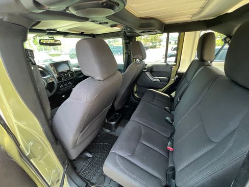 Used 2013 Jeep Wrangler Unlimited Sport AWD/4WD image 9