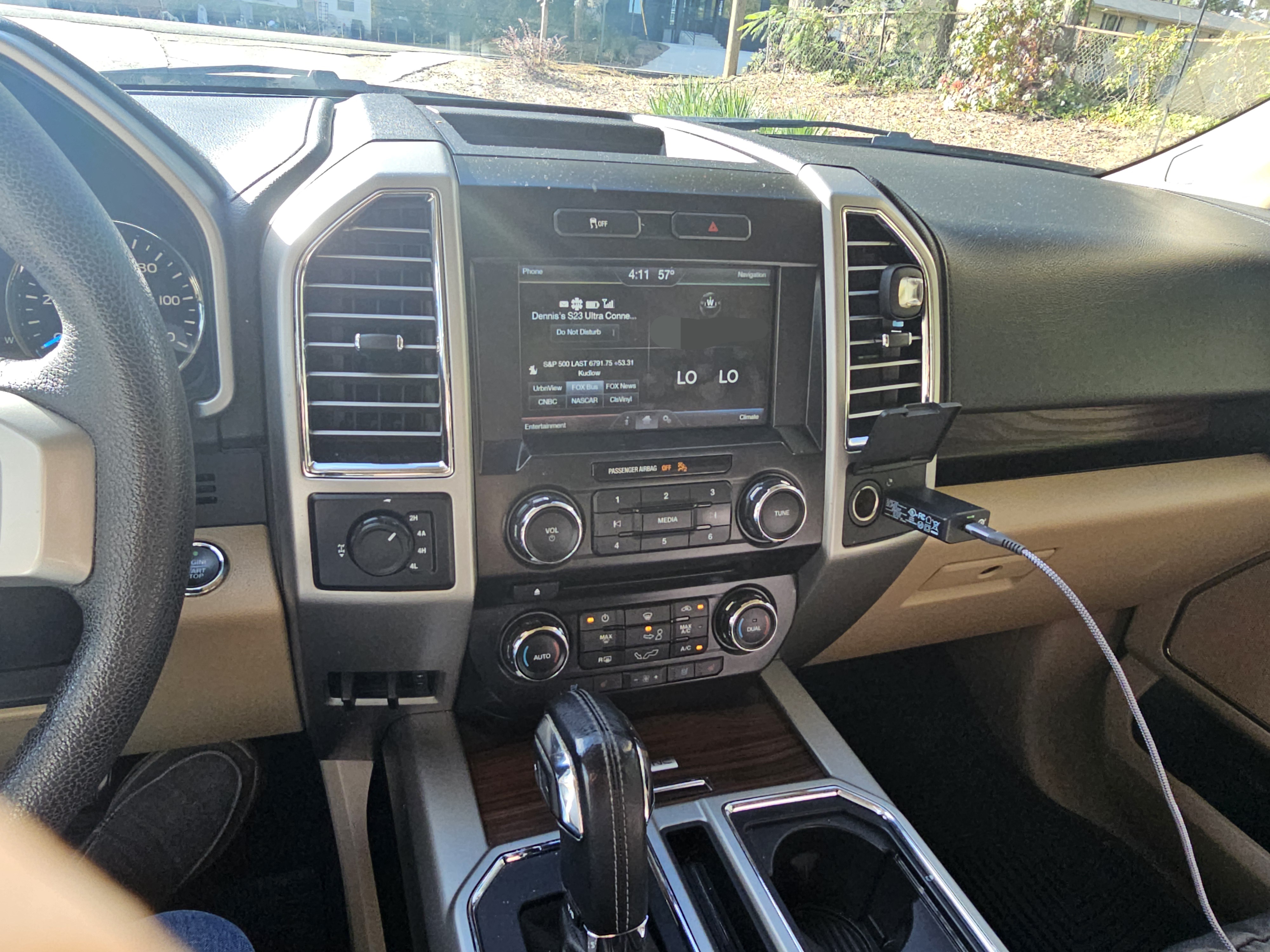 Used 2015 Ford F150 Lariat AWD/4WD image 11