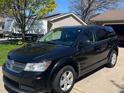 Used 2012 Dodge Journey SE FWD image 1