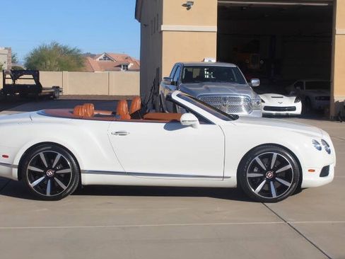 Used 2014 Bentley Continental GT image 5