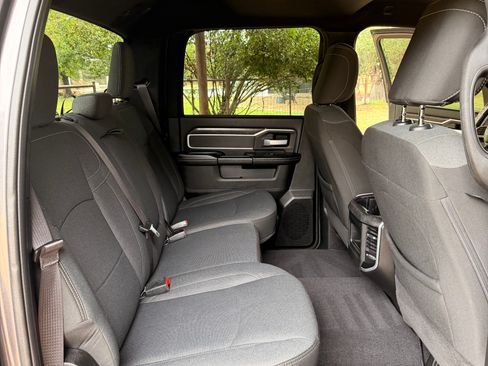 Used 2022 RAM 3500 Lone Star w/ Night Edition AWD/4WD image 9