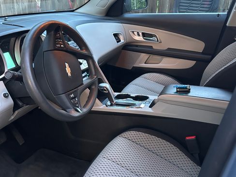 Used 2014 Chevrolet Equinox LS FWD image 6