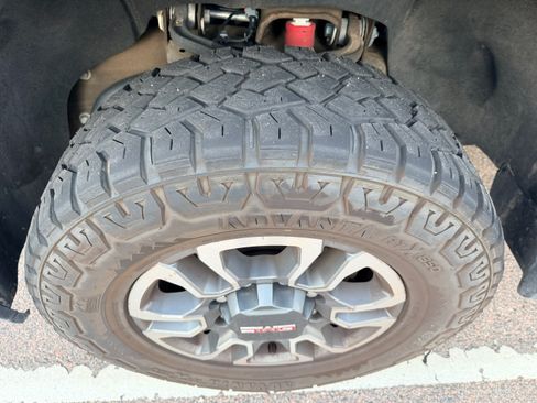 Used 2023 GMC Sierra 3500 Pro w/ Gooseneck/5TH Wheel Package AWD/4WD image 19