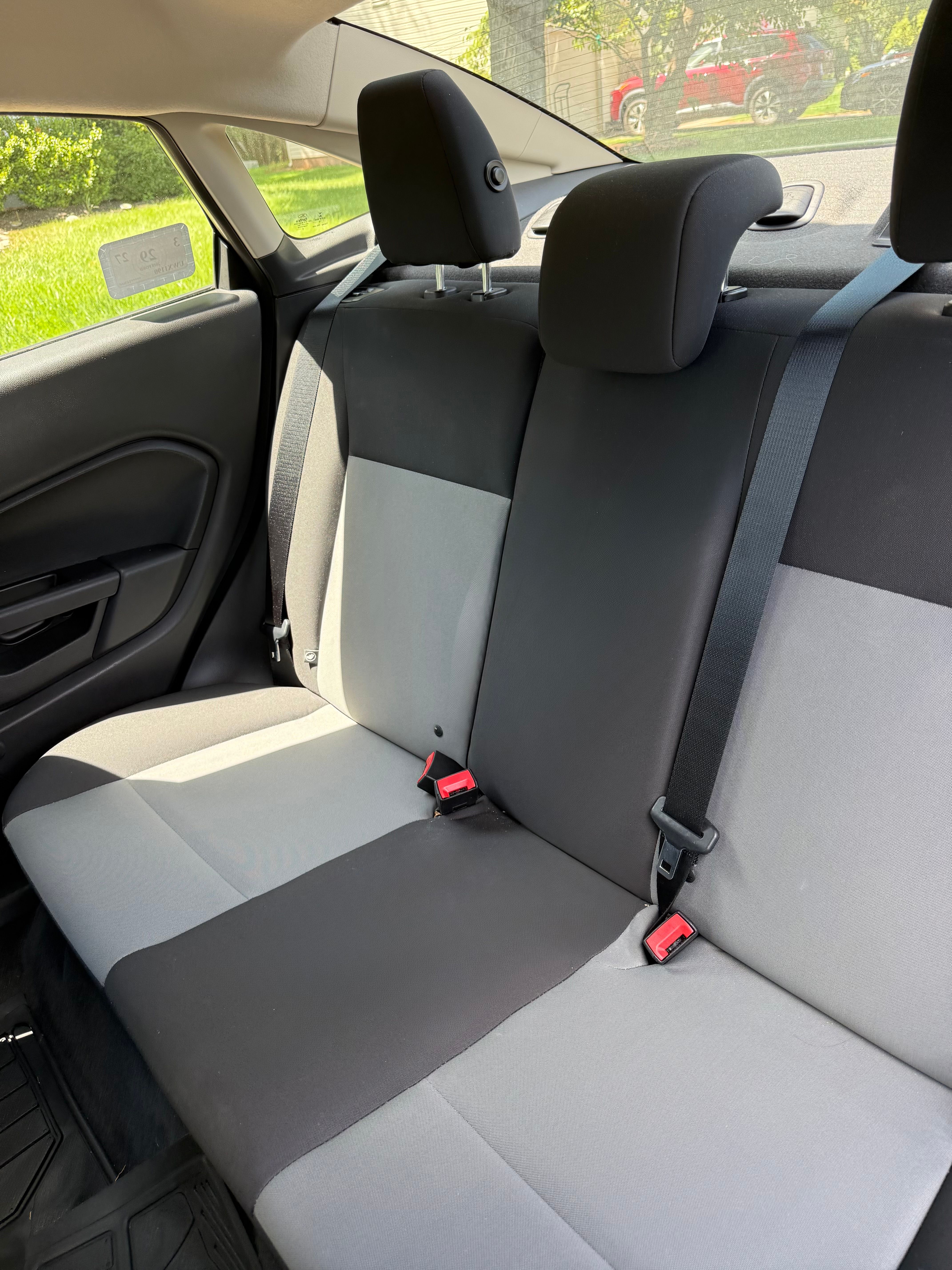 Used 2018 Ford Fiesta S FWD image 12