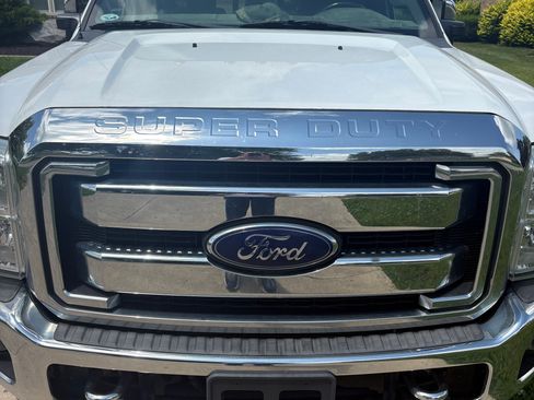 Used 2014 Ford F250 Lariat w/ Chrome Package AWD/4WD image 2