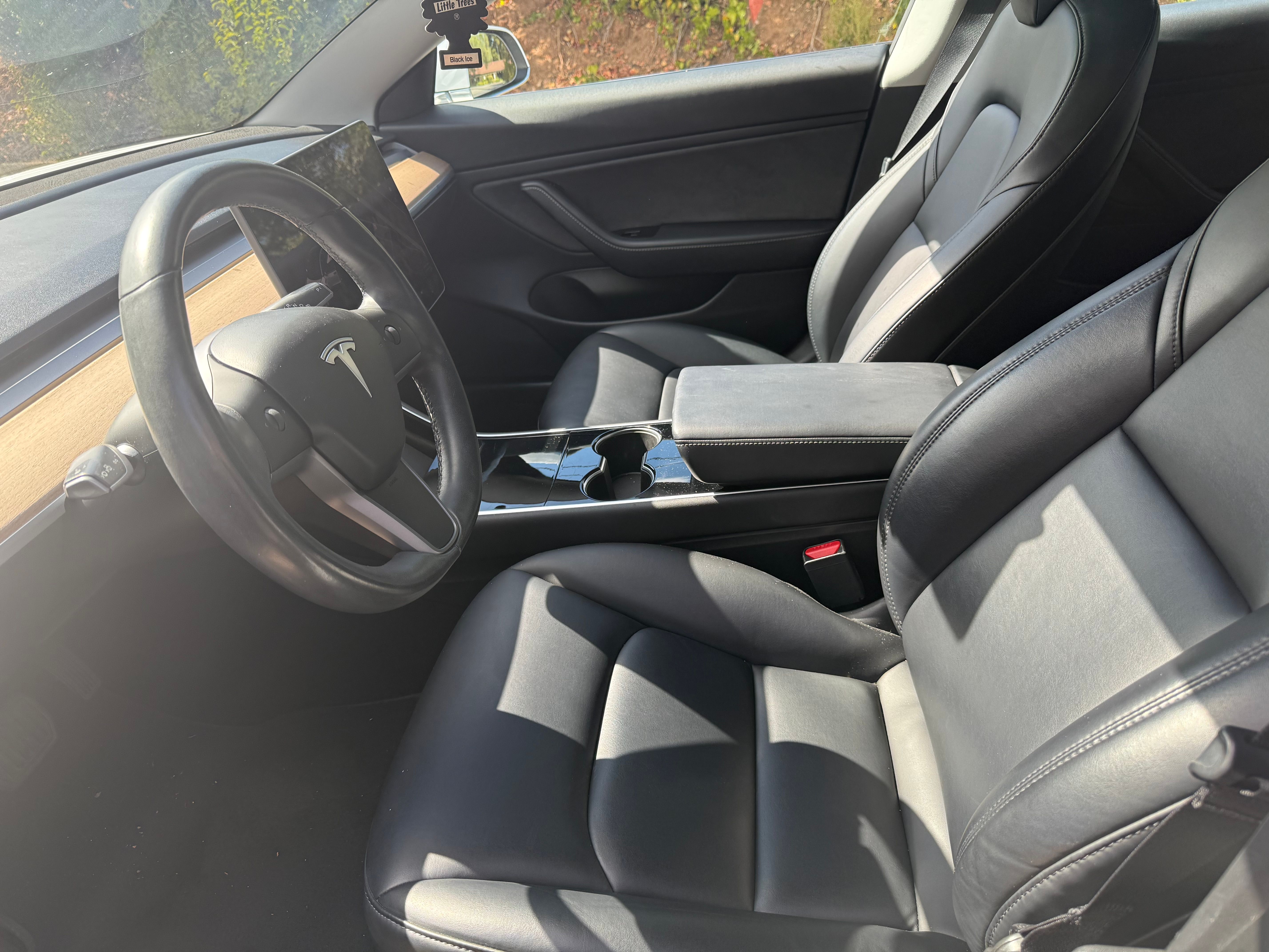 Used 2018 Tesla Model 3 Mid Range RWD image 6