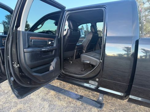 Used 2016 RAM 3500 Laramie image 12
