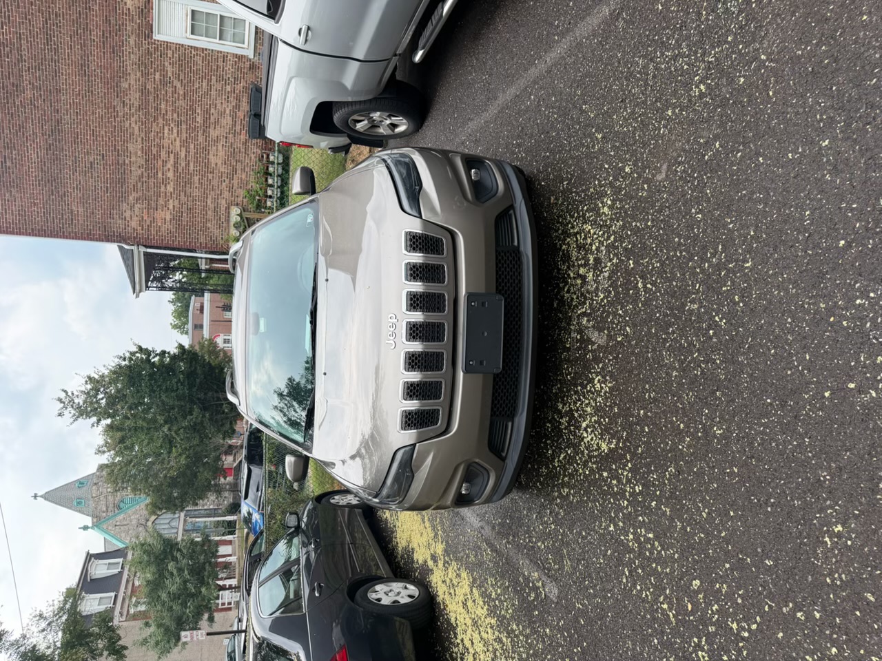 Used 2020 Jeep Cherokee Latitude Plus AWD/4WD image 10