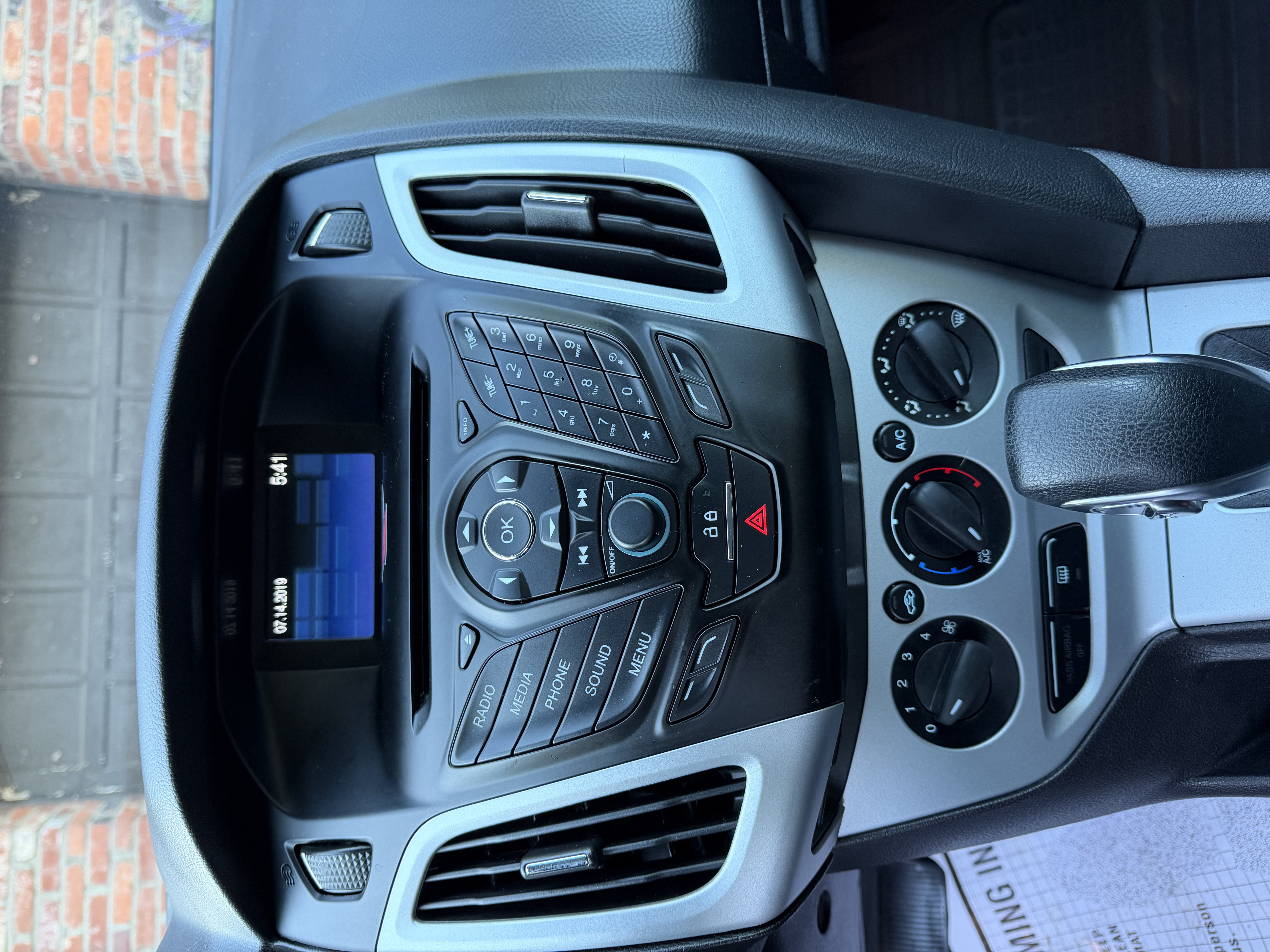 Used 2014 Ford Focus SE FWD image 10