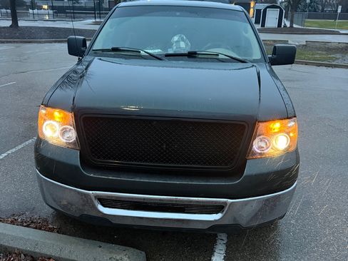 Used 2006 Ford F150 XLT image 4