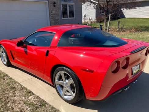 Used 2007 Chevrolet Corvette Coupe RWD image 9