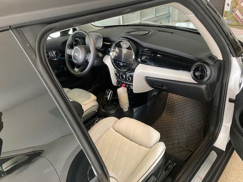 Used 2024 MINI Cooper S w/ Signature Upholstery Package image 14