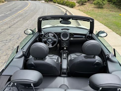 Used 2012 MINI Cooper John Cooper Works FWD image 12