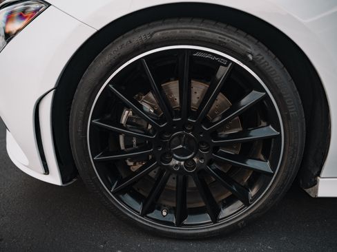 Used 2020 Mercedes-Benz CLA 250 4MATIC image 9