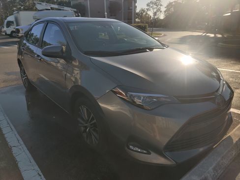 Used 2019 Toyota Corolla LE image 6