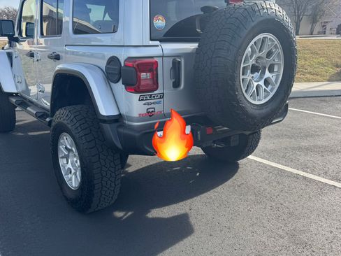 Used 2022 Jeep Wrangler Unlimited Rubicon 4xe w/ Cold Weather Group image 16