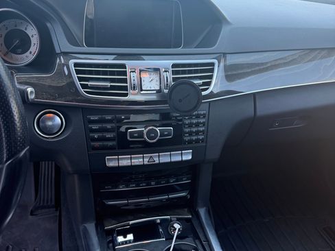 Used 2014 Mercedes-Benz E 350 Sedan image 13