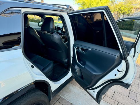 Used 2025 Toyota RAV4 XSE image 12