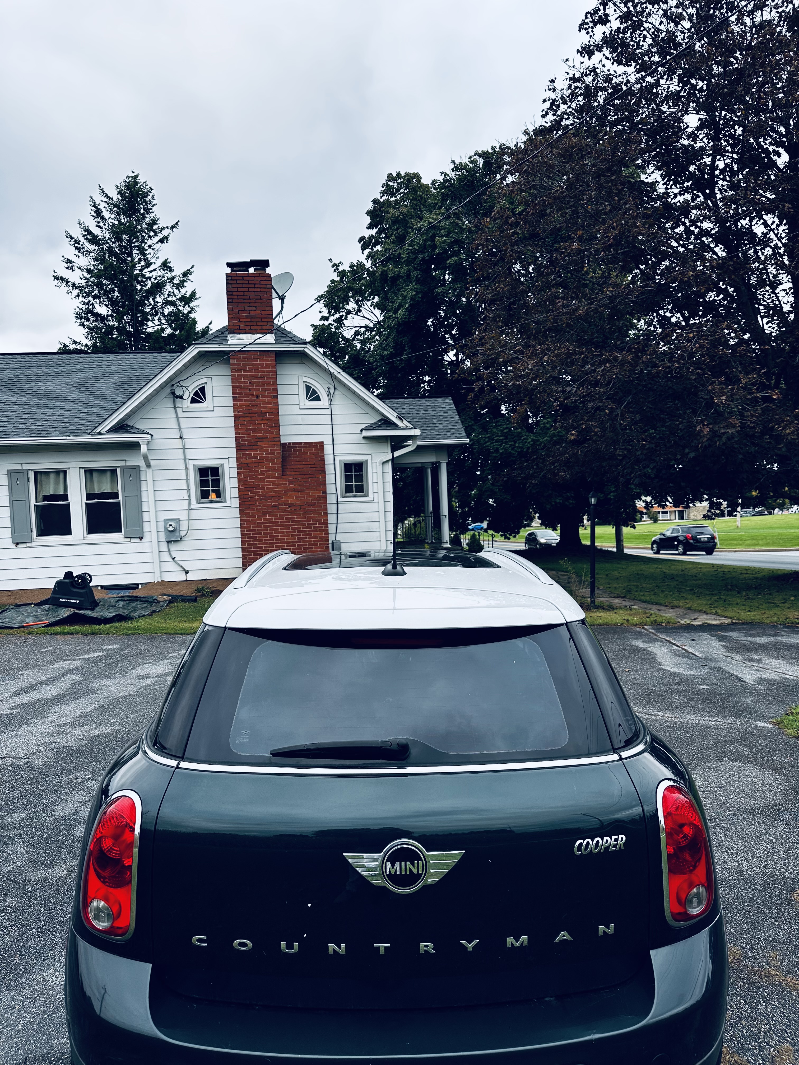 Used 2014 MINI Cooper Countryman FWD image 7