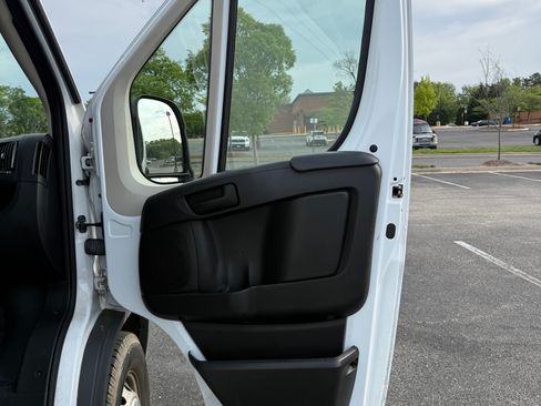 Used 2017 RAM ProMaster 1500 image 11