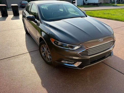 Used 2017 Ford Fusion Energi SE FWD image 8