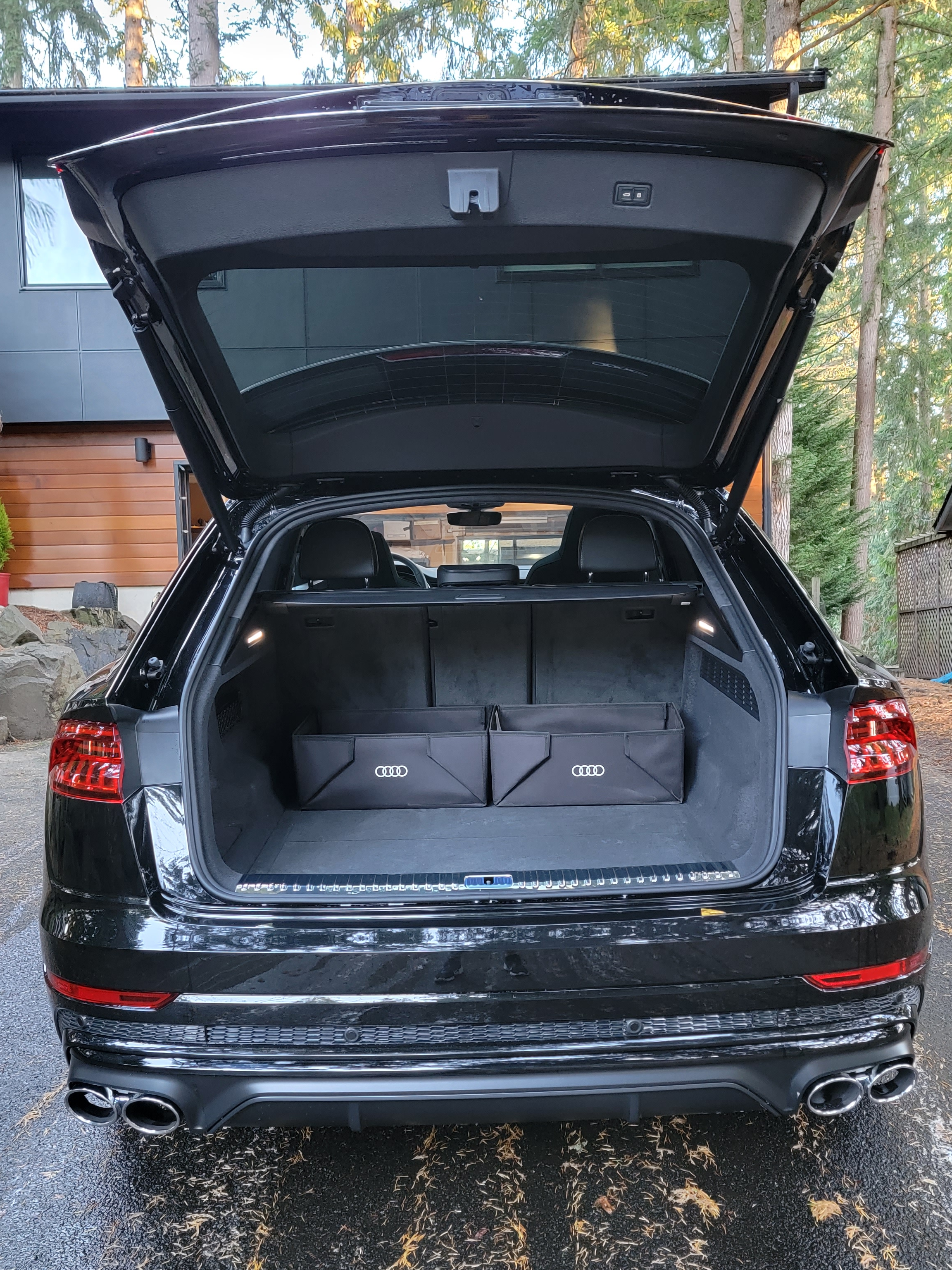 Used 2023 Audi SQ8 Prestige AWD/4WD image 12