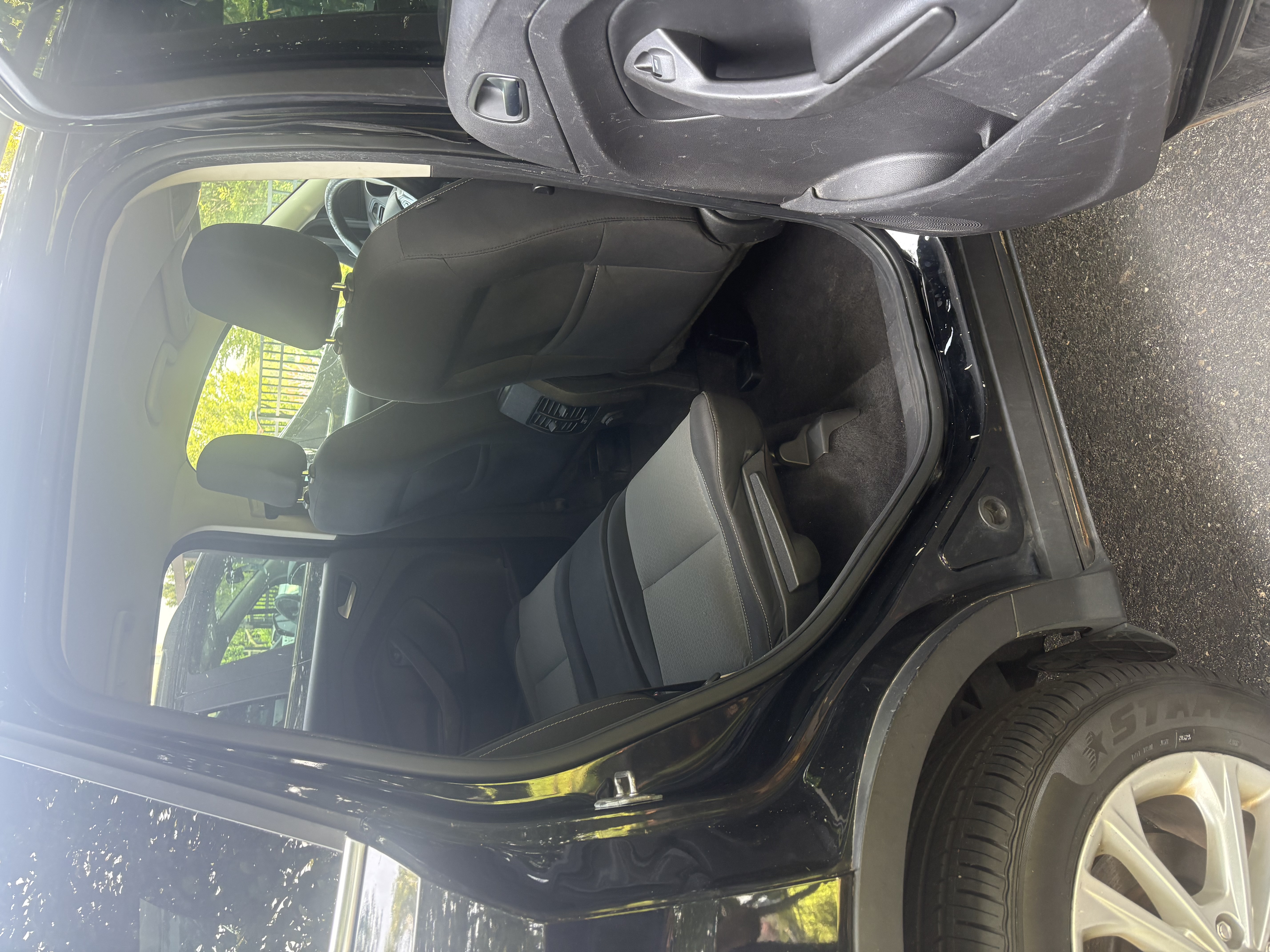Used 2018 Ford Escape SE w/ SE Sync 3 Package AWD/4WD image 8