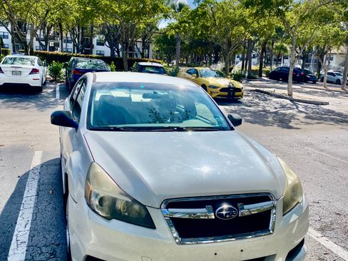 Used 2013 Subaru Legacy 2.5i image 18