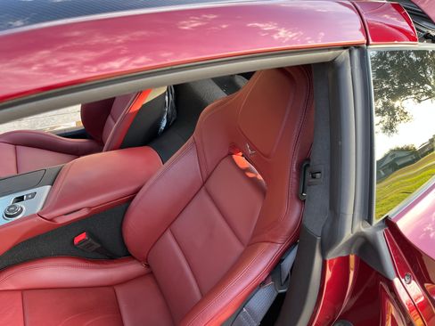 Used 2017 Chevrolet Corvette Stingray Coupe 2D w/ 3LT Preferred Equipment Group image 18