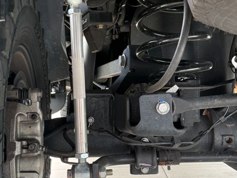 Used 2024 RAM 2500 Laramie w/ Sport Appearance Package image 31