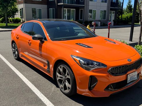 Used 2019 Kia Stinger GTS AWD/4WD image 1