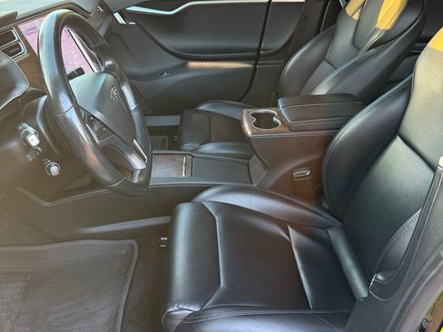 Used 2017 Tesla Model S 75 image 6