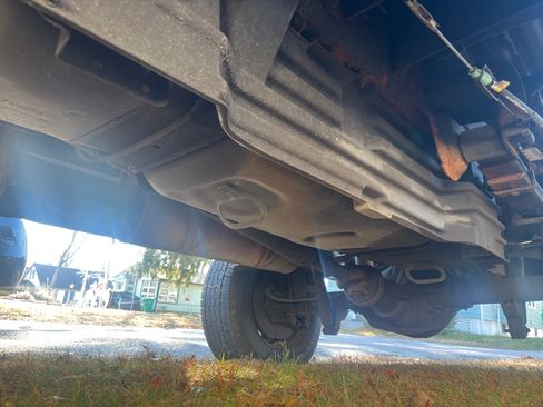 Used 2014 Ford F250 XL w/ Snow Plow Prep Package image 7