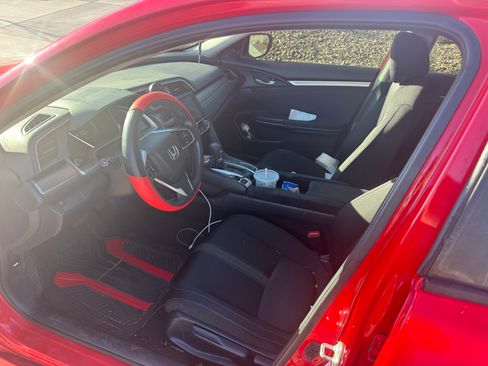 Used 2016 Honda Civic EX image 4