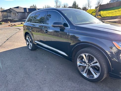 Used 2021 Audi Q7 3.0T Premium Plus w/ Premium Plus Package image 2