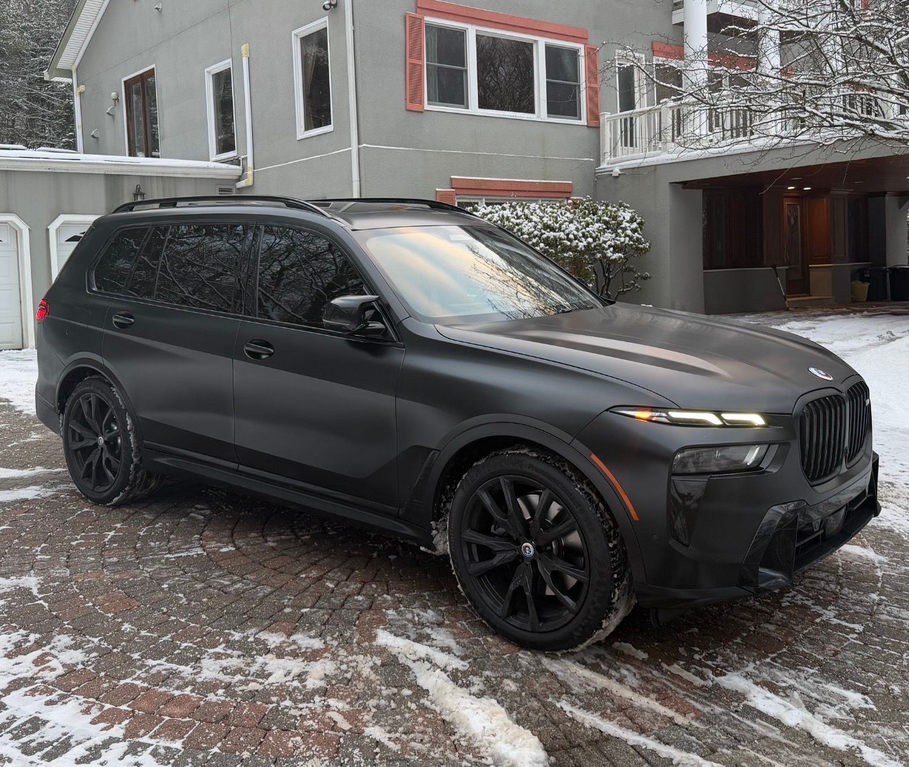 Used 2023 BMW X7 M60i w/ Executive Package AWD/4WD image 5