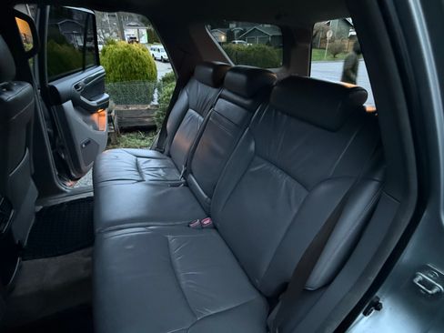 Used 2005 Toyota 4Runner Limited image 10