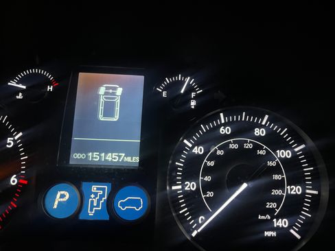 Used 2011 Lexus GX 460 AWD/4WD image 3