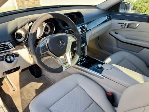 Used 2014 Mercedes-Benz E 350 Sedan image 15