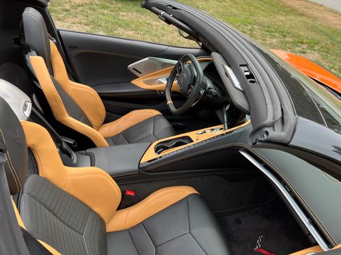 Used 2023 Chevrolet Corvette Stingray Preferred Conv w/ Z51 Performance Package image 10