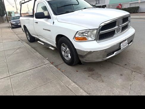 Used 2012 RAM 1500 Classic SLT image 2
