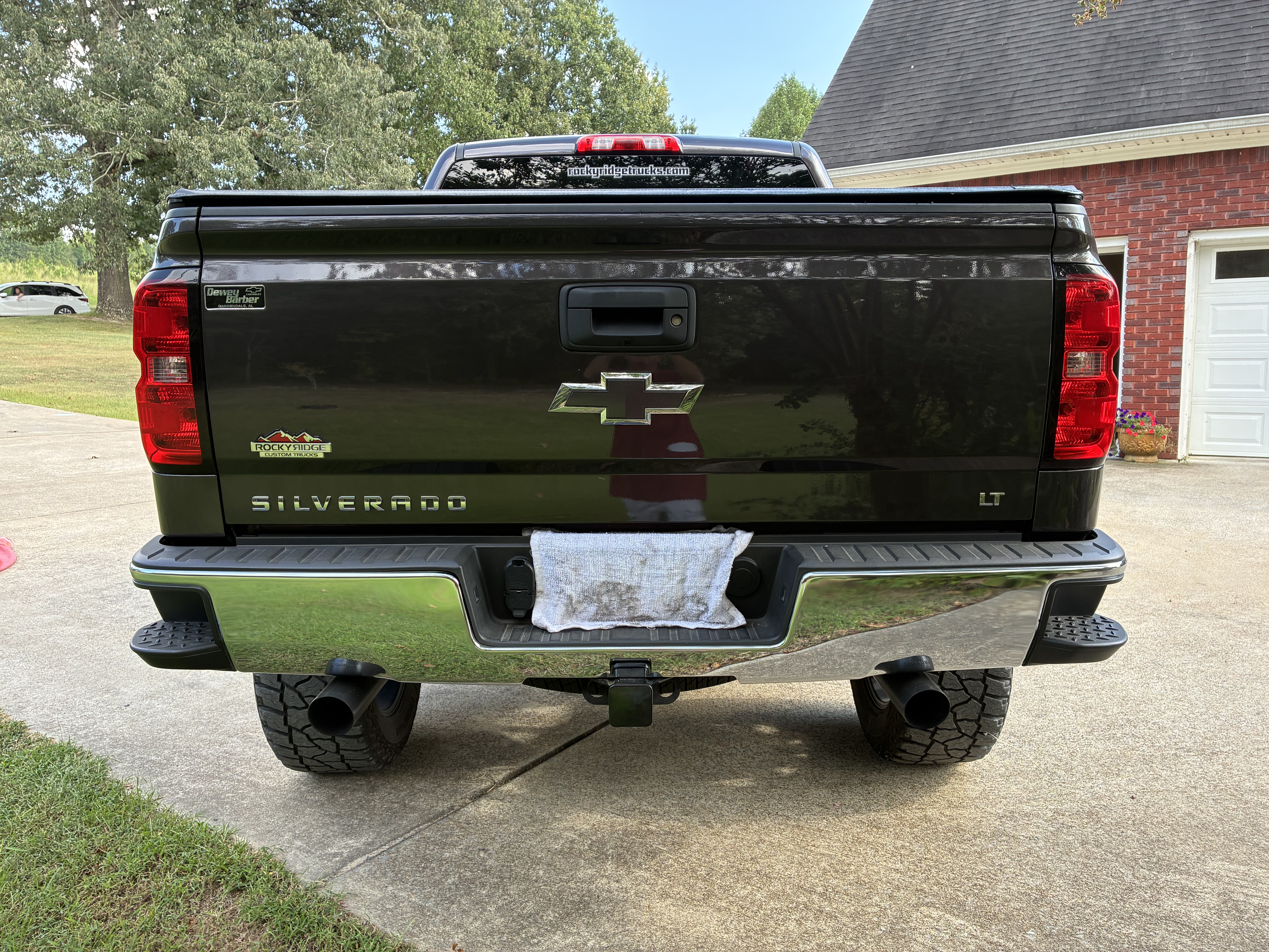 Used 2015 Chevrolet Silverado 1500 LT w/ All Star Edition AWD/4WD image 4