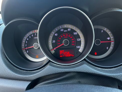 Used 2012 Kia Forte Koup EX image 6