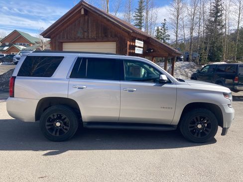 Used 2018 Chevrolet Tahoe LT image 6